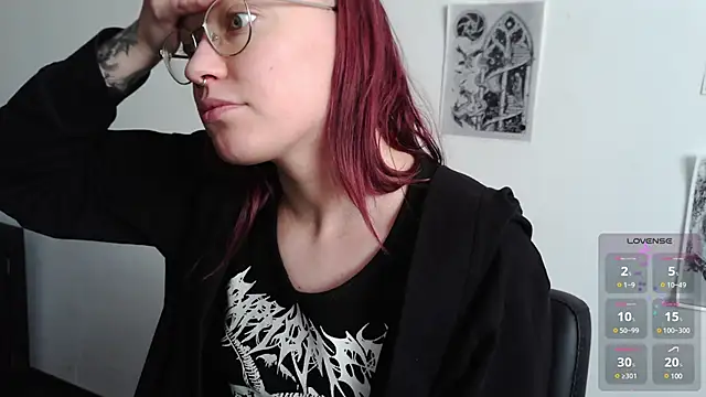 Snapshot of Aelita_bb chatting on 03.18.25 Aelita bb online show from 03.18.25