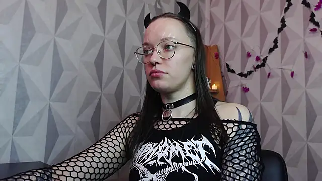 Snapshot of Aelita_bb chatting on 10.24.25 Aelita bb online show from 10.24.25