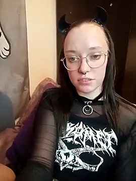 Snapshot of Aelita_bb chatting on 10.31.25 Aelita bb online show from 10.31.25