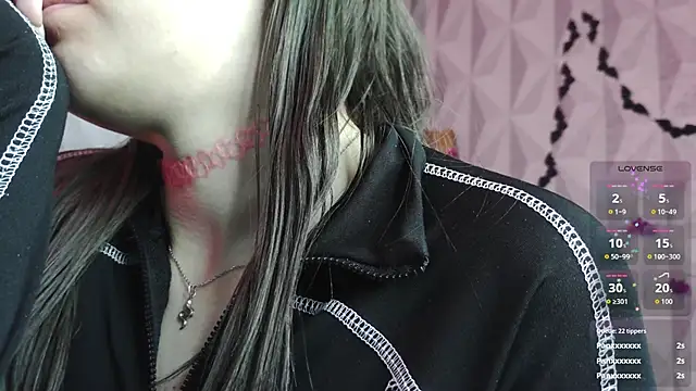 Snapshot of Aelita_bb chatting on 11.14.25 Aelita bb online show from 11.14.25