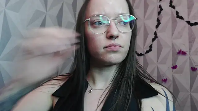 Snapshot of Aelita_bb chatting on 11.23.25 Aelita bb online show from 11.23.25