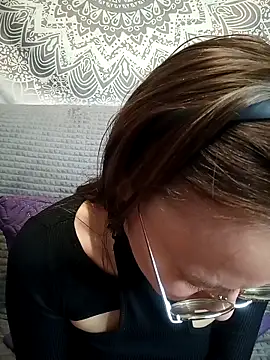 Snapshot of Aelita_bb chatting on 11.27.25 Aelita bb online show from 11.27.25