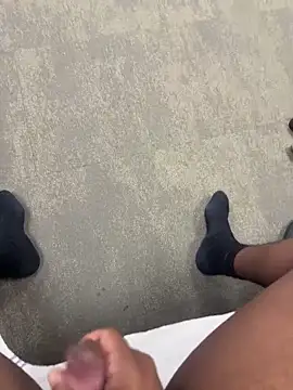 Snapshot of chocolatelongstrokes chatting on 03.07.26 chocolatelongstrokes online show from 03.07.26