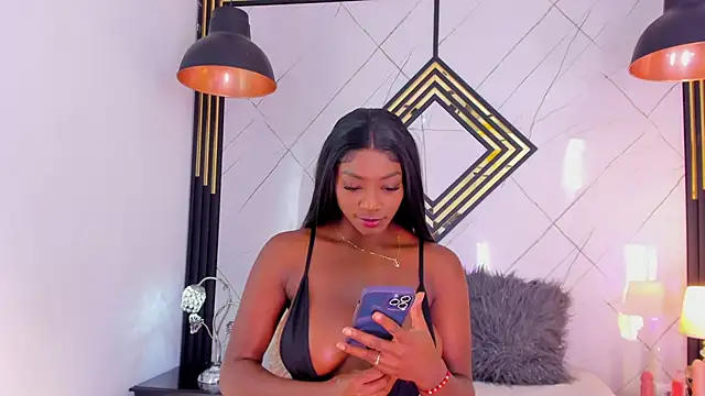 Snapshot of AdharaHills chatting on 10.18.25 AdharaHills online show from 10.18.25