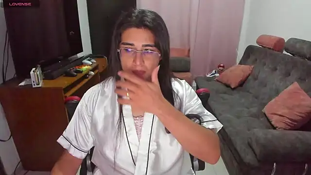 Khalifa Gold online show from 02.14.25