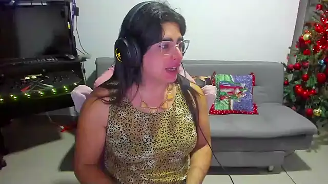 Khalifa Gold online show from 12.14.25