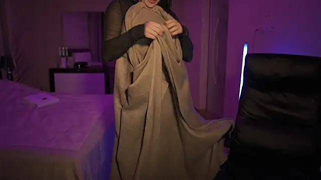 Snapshot of KillyP chatting on 02.12.25 KillyP online show from 02.12.25