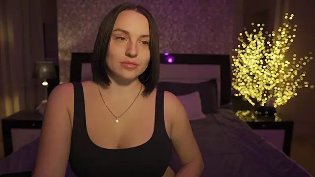 Snapshot of KillyP chatting on 03.08.25 KillyP online show from 03.08.25