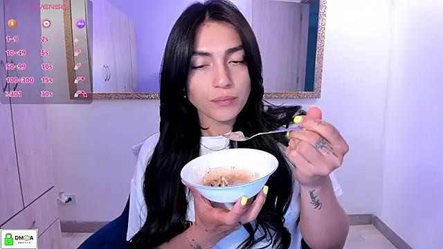 EricaVanderhill online show from 12.20.25