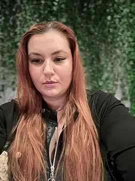 Snapshot of CandyShoopp chatting on 12.01.25 CandyShoopp online show from 12.01.25