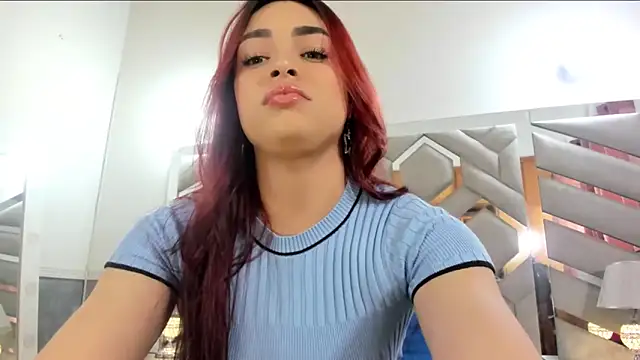 Snapshot of alexandra_fire69x chatting on 10.04.25 alexandra fire69x online show from 10.04.25