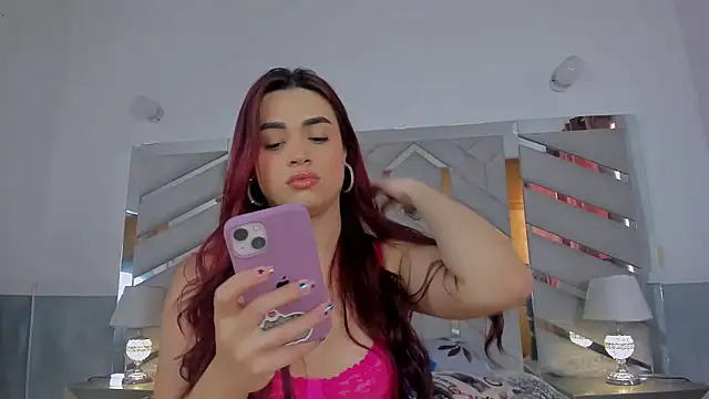 alexandra fire69x online show from 03.12.26