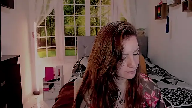 vanessabrown  online show from 05.25.26