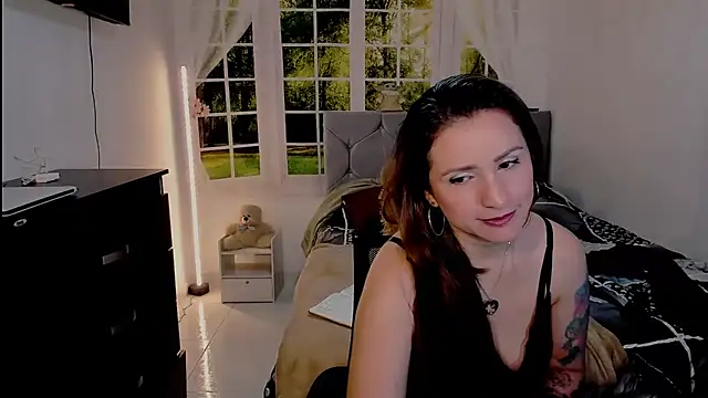 Snapshot of vanessabrown_ chatting on 07.11.26 vanessabrown online show from 07.11.26