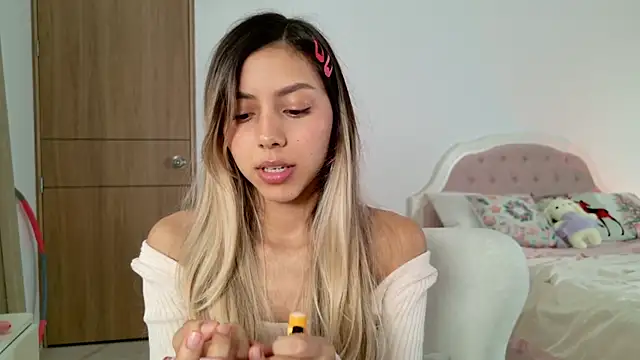 Sensualtease online show from 12.04.24