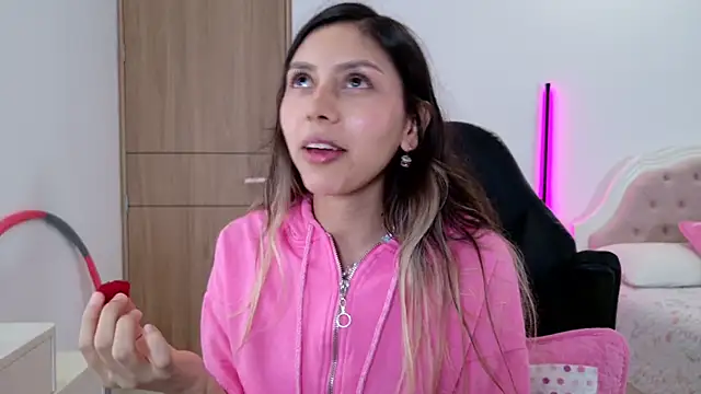 Sensualtease online show from 09.08.25