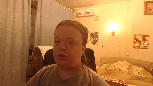 Janiffer MiMi online show from 12.13.24