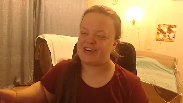 Janiffer MiMi online show from 12.16.24