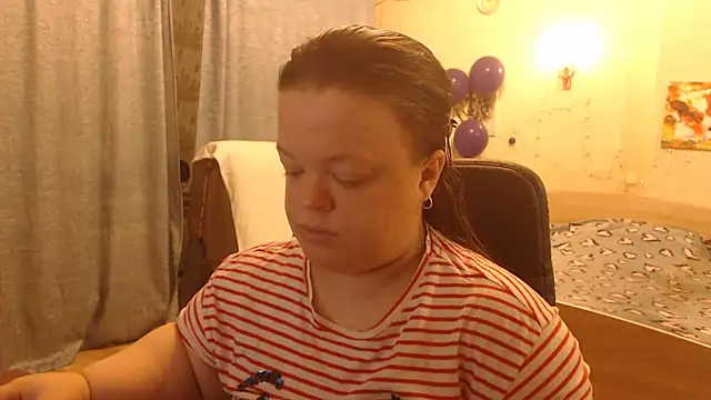 Janiffer MiMi online show from 12.28.24