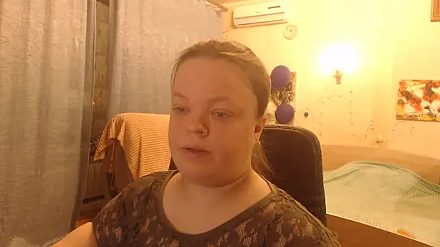 Janiffer MiMi online show from 01.06.25