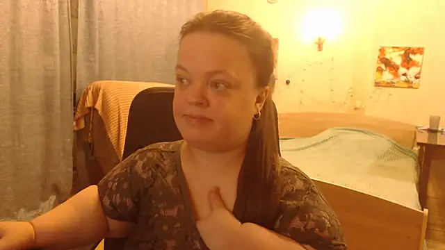 Janiffer MiMi online show from 01.06.25