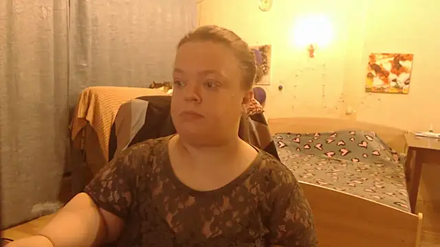 Janiffer MiMi online show from 01.10.25