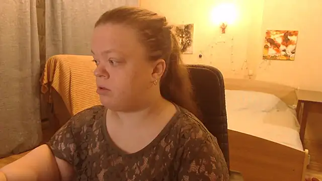 Janiffer MiMi online show from 01.21.25