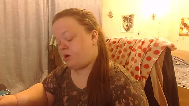 Janiffer MiMi online show from 02.08.25