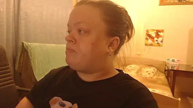 Janiffer MiMi online show from 02.19.25