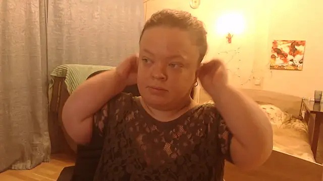 Janiffer MiMi online show from 03.05.25