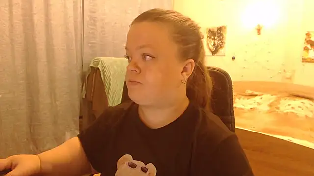 Janiffer MiMi online show from 03.06.25