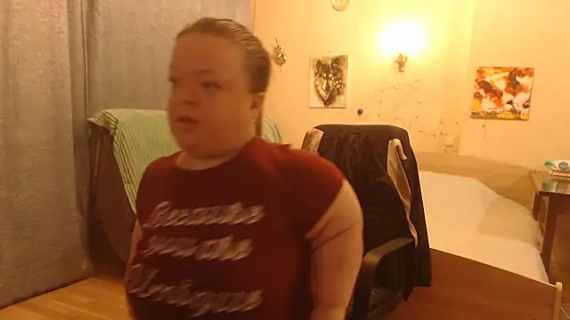 Janiffer MiMi online show from 03.16.25