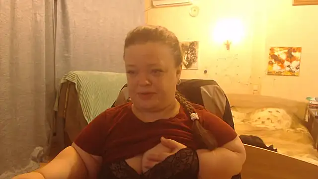 Janiffer MiMi online show from 03.22.25