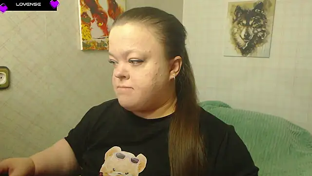 Janiffer MiMi online show from 09.21.25