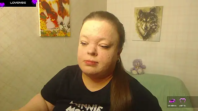 Janiffer MiMi online show from 10.08.25