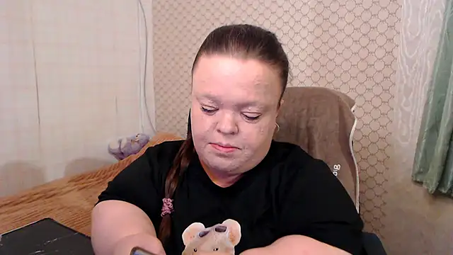 Janiffer MiMi online show from 05.14.26