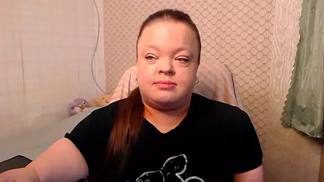 Janiffer MiMi online show from 06.10.26