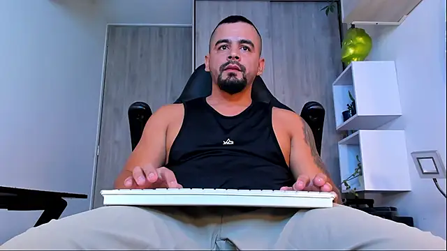 Ricardo 1998 online show from 03.04.25