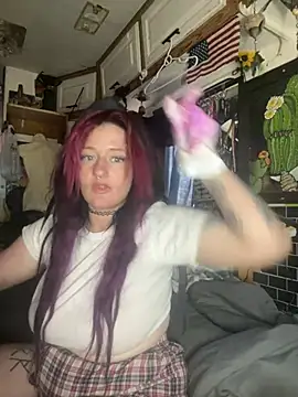 Snapshot of 1-800-FUCKYOU chatting on 12.19.24 1-800-FUCKYOU online show from 12.19.24