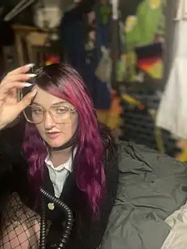 Snapshot of 1-800-FUCKYOU chatting on 02.16.25 1-800-FUCKYOU online show from 02.16.25