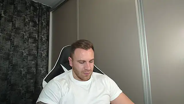 Thori92 online show from 01.03.25