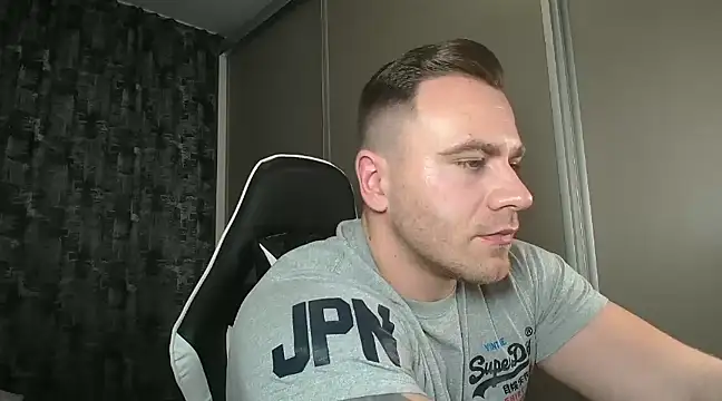 Thori92 online show from 01.23.25