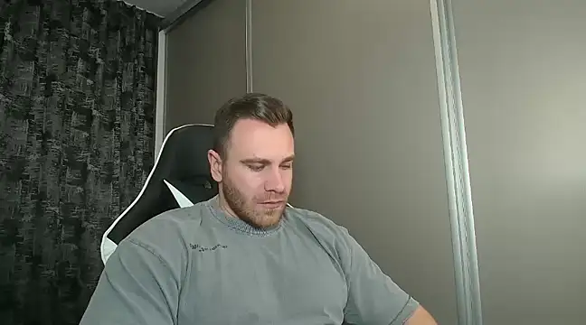 Thori92 online show from 02.03.25