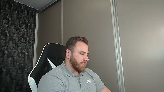 Thori92 online show from 03.13.25