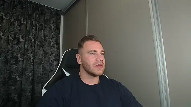 Thori92 online show from 09.27.25