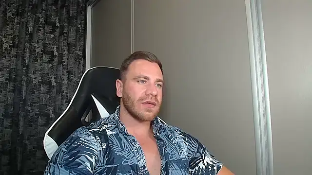 Thori92 online show from 07.12.26