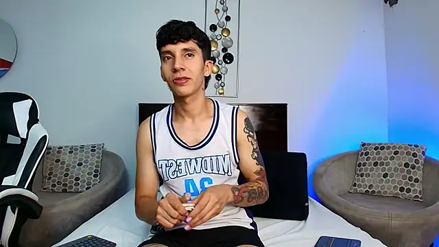 JacoboSwam online show from 03.22.25