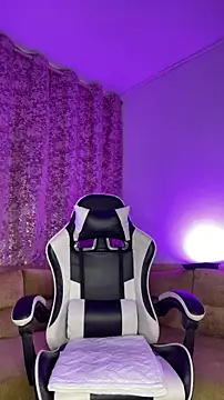 JacoboSwam online show from 11.19.25