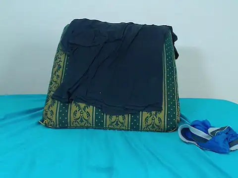 Snapshot of jeancarloscum12 chatting on 12.25.24 jeancarloscum12 online show from 12.25.24