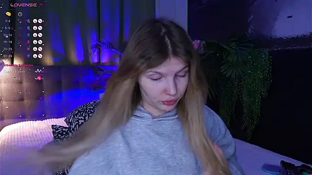 Snapshot of _aleksa_ chatting on 12.06.24  aleksa  online show from 12.06.24